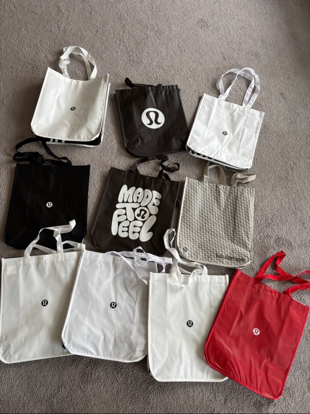 lululemon athletica Reusable big Tote Bags
